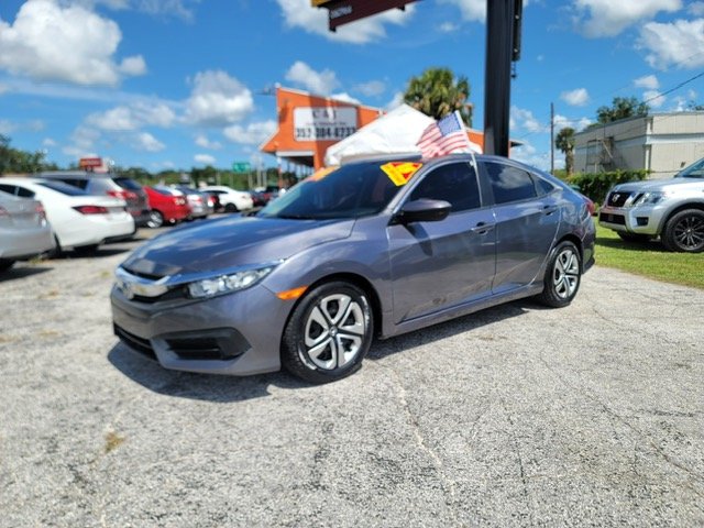 2018 Honda Civic LX's photo